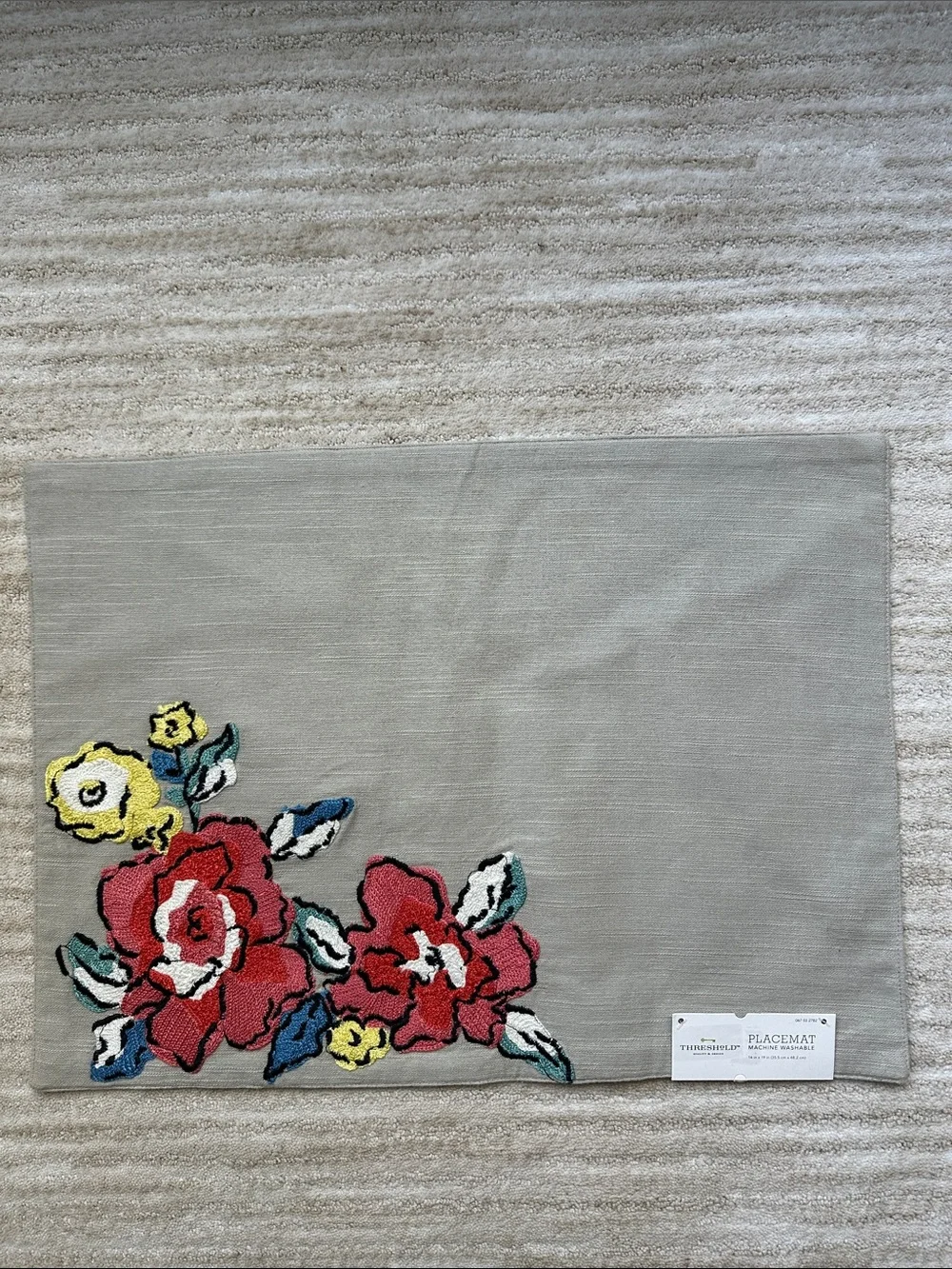 NWT Set of 4 Threshold Dolce Vita Floral Embroidered Placemats Floral Cotton